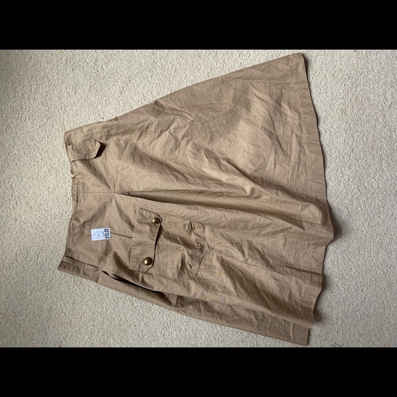 Vintage cream pleated skirt - Picture 3 of 3